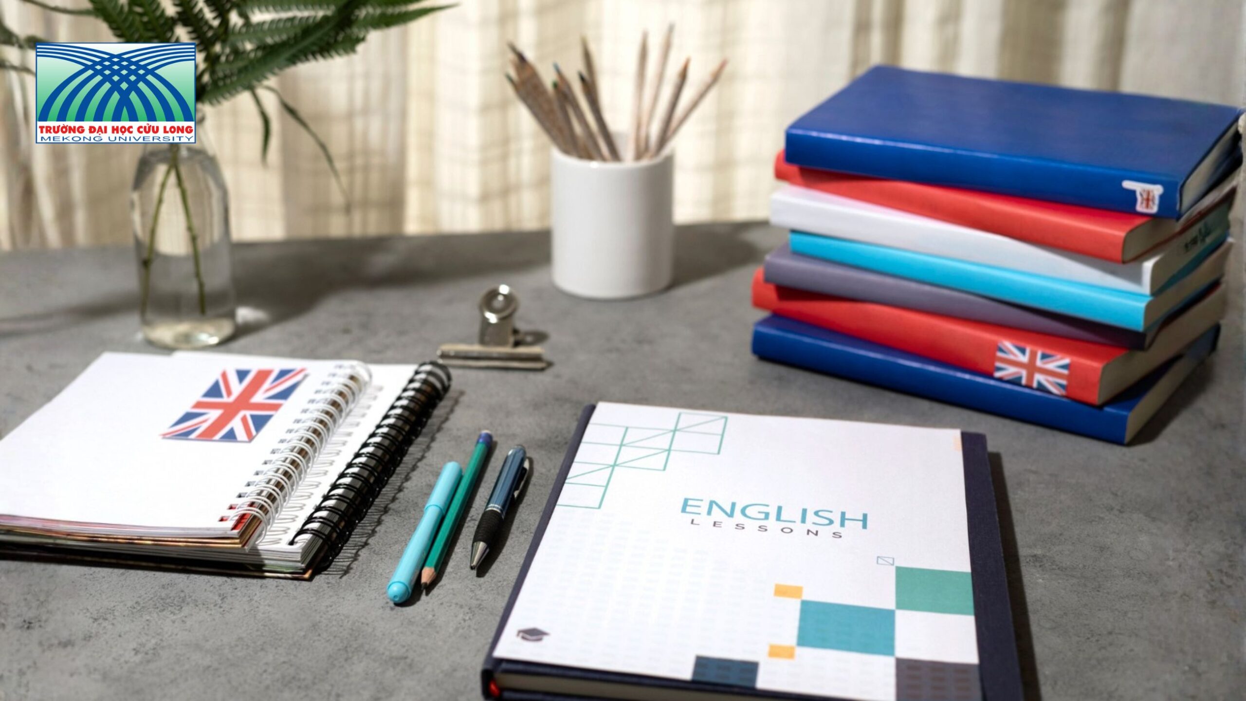 Học phí văn bằng 2 ngôn ngữ Anh? Tổng hợp Học phí VB2 Ngôn ngữ Anh từ xa tại một số trường đại học